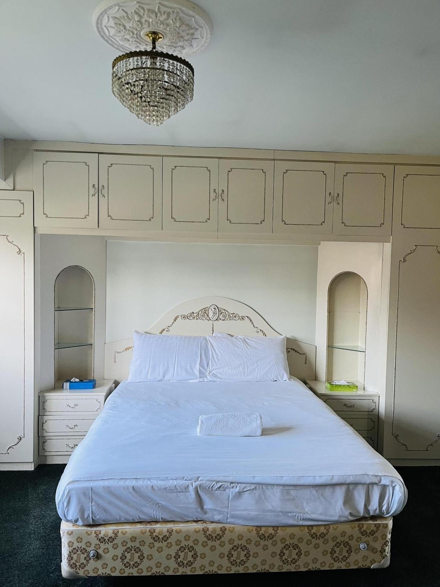 Unwind In Comfort At Cosy Caradus Free Parking Birmingham Exterior foto