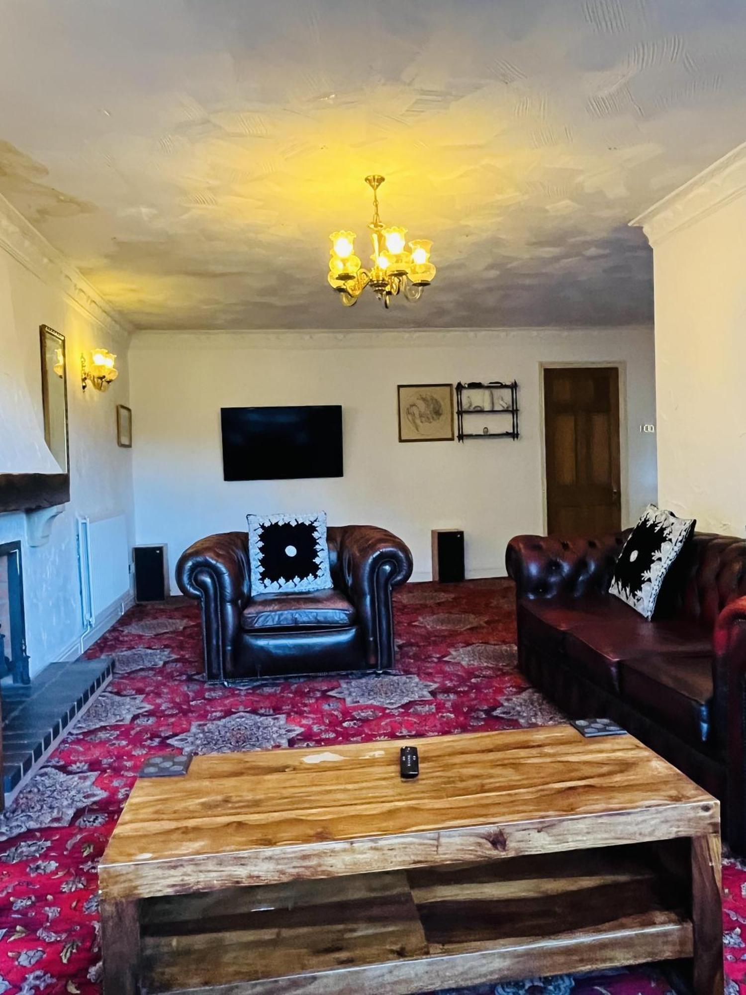 Unwind In Comfort At Cosy Caradus Free Parking Birmingham Exterior foto